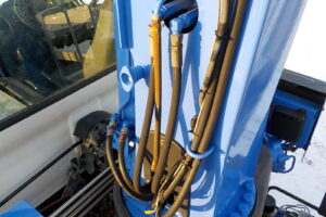 サムネイル: 平成24年　レンジャー 4ｔ4段クレーンロング　★フックイン★ラジコン★