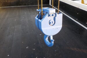 サムネイル: 平成24年　レンジャー 4ｔ4段クレーンロング　★フックイン★ラジコン★