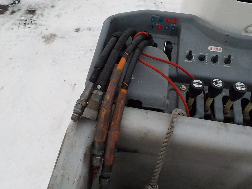 平成24年　エルフ 14.5ｍ高所作業車　★電工仕様★絶縁バケット★ウインチ★車検令和8年3月★