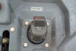 サムネイル: 平成24年　エルフ 14.5ｍ高所作業車　★電工仕様★絶縁バケット★ウインチ★車検令和8年3月★