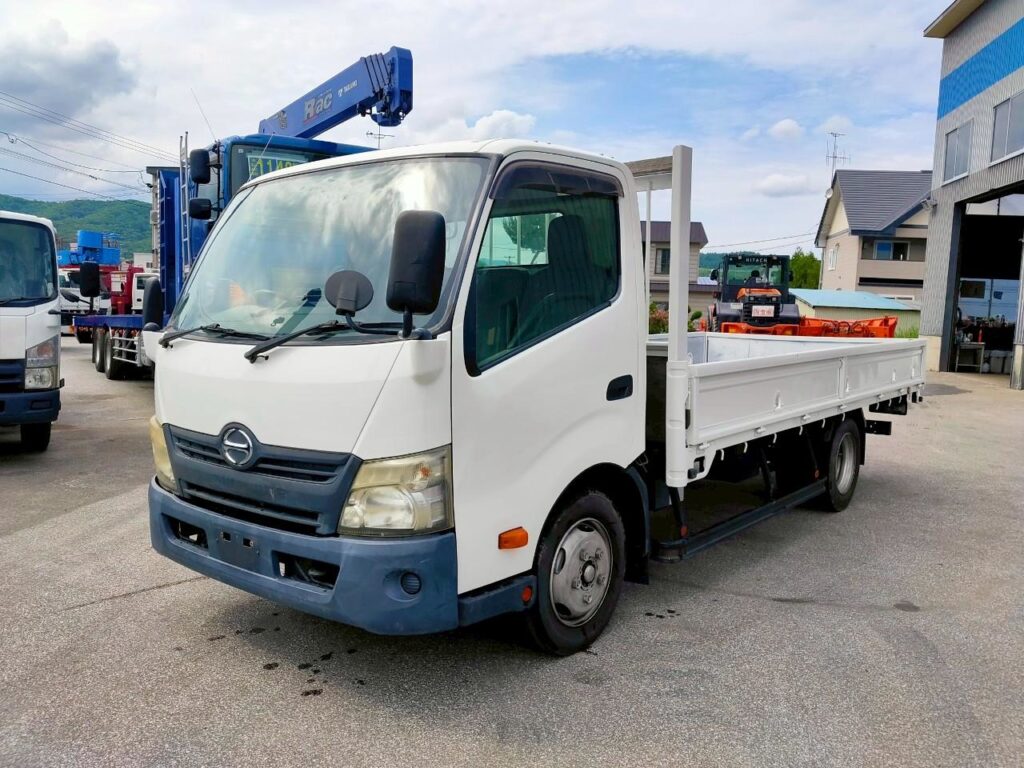 平成23年式日野デュトロ2t平ワイドロング（車検１年付）