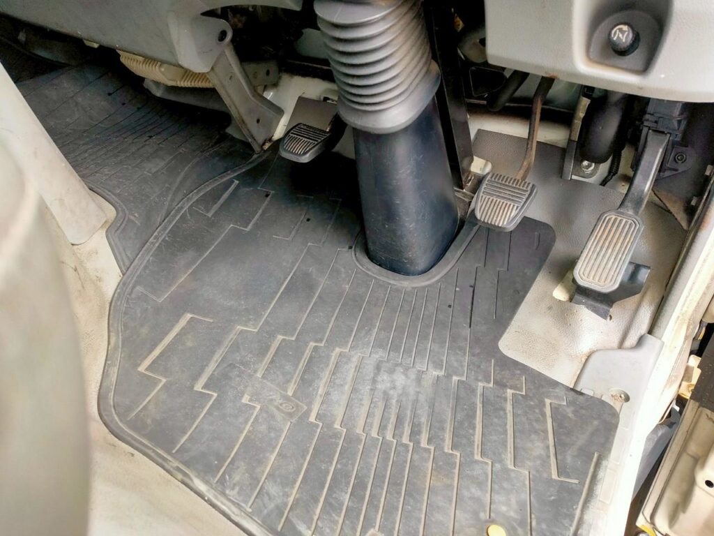 平成23年式日野デュトロ2t平ワイドロング（車検１年付）