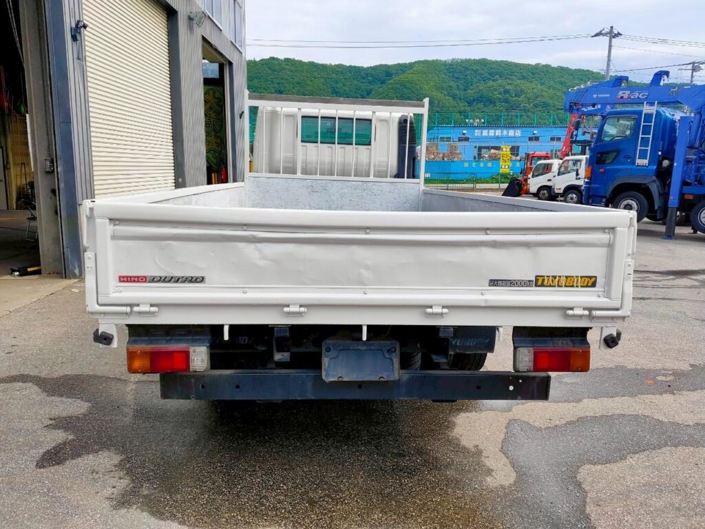 平成23年式日野デュトロ2t平ワイドロング（車検１年付）