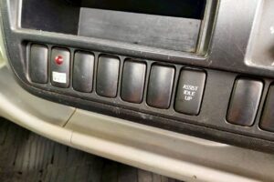 サムネイル: 平成23年式日野デュトロ2t平ワイドロング（車検１年付）