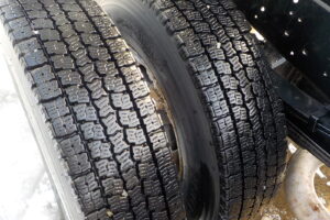 サムネイル: 平成28年　フォワード 4ｔダンプ　★Ｌゲート★