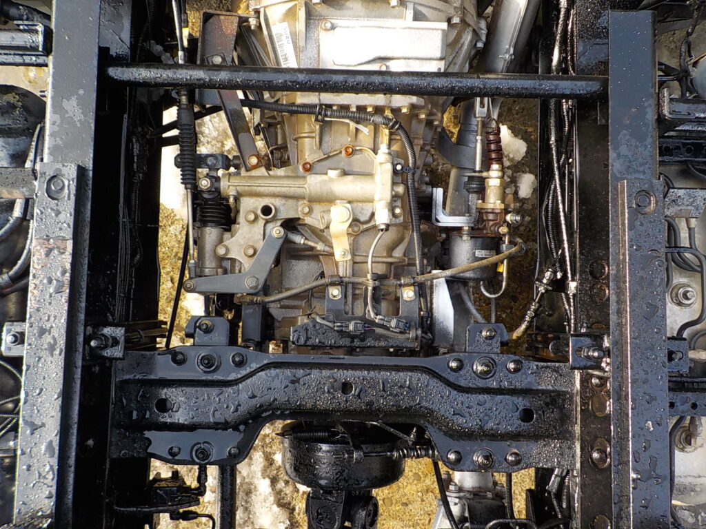 平成28年　フォワード 4ｔダンプ　★Ｌゲート★