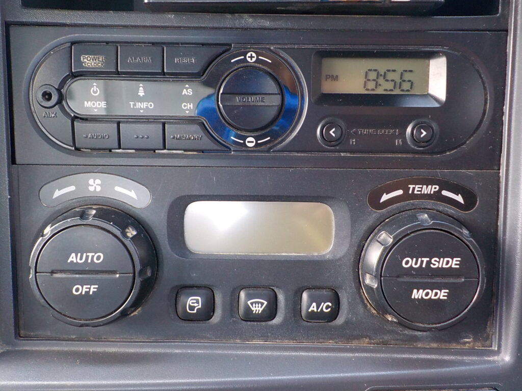 平成28年　フォワード 4ｔダンプ　★Ｌゲート★