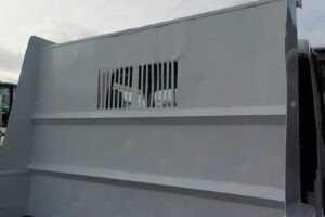 サムネイル: 平成28年　フォワード 4ｔダンプ　★Ｌゲート★