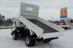 サムネイル: 平成28年　フォワード 4ｔダンプ　★Ｌゲート★