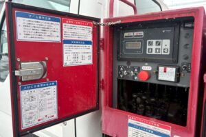 サムネイル: 平成19年　いすゞ　エルフ　9.9ｍ高所作業車　FRPバケット　★張り出し不要アウトリガー・後方格納★（車検2年付）