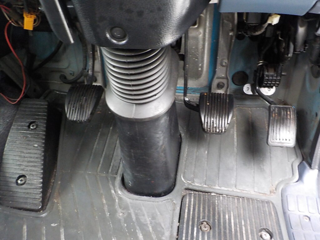 平成20年　レンジャー 4ｔ4段クレーンロング　★ラジコン★フックイン★荷台内寸548㎝×211㎝★