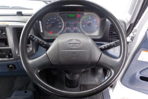 サムネイル: 平成20年　レンジャー 4ｔ4段クレーンロング　★ラジコン★フックイン★荷台内寸548㎝×211㎝★