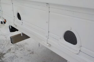 サムネイル: 平成20年　レンジャー 4ｔ4段クレーンロング　★ラジコン★フックイン★荷台内寸548㎝×211㎝★