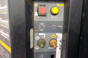 サムネイル: 平成20年　レンジャー 4ｔ4段クレーンロング　★ラジコン★フックイン★荷台内寸548㎝×211㎝★