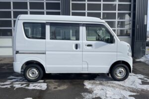 サムネイル: 平成31年　エブリイ　PA　 4WD　車検令和9年2月