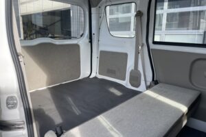 サムネイル: 平成31年　エブリイ　PA　 4WD　車検令和9年2月