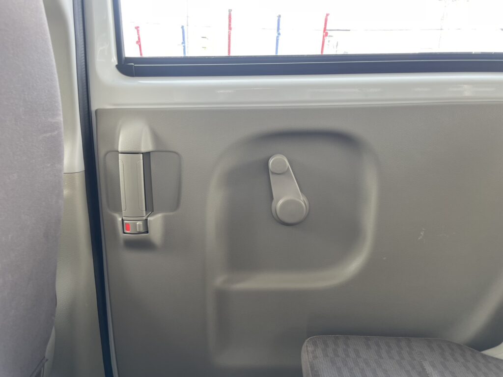 平成31年　エブリイ　PA　 4WD　車検令和9年2月