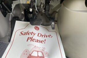 サムネイル: 平成31年　エブリイ　PA　 4WD　車検令和9年2月