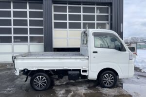 サムネイル: 平成30年　ピクシストラック 農用スペシャル ４WD 車検令和8年8月