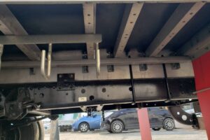 サムネイル: 【★北見店★】平成28年式UDトラックス　コンドル　アルミウィング　ワイドロング　◆札幌・江別・旭川・北見・釧路どこでも全国対応可能です！◆