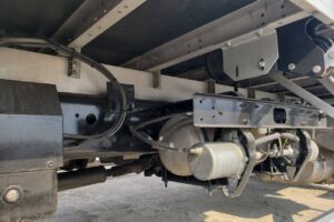 サムネイル: 【★北見店★】平成28年式UDトラックス　コンドル　アルミウィング　ワイドロング　◆札幌・江別・旭川・北見・釧路どこでも全国対応可能です！◆