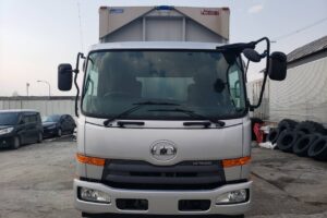 サムネイル: 【★北見店★】平成28年式UDトラックス　コンドル　アルミウィング　ワイドロング　◆札幌・江別・旭川・北見・釧路どこでも全国対応可能です！◆