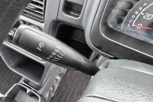 サムネイル: 令和２年　スズキ　キャリィ　軽トラック　４WD・オートマ車（車検2年付）