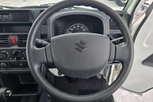 サムネイル: 令和２年　スズキ　キャリィ　軽トラック　４WD・オートマ車（車検2年付）