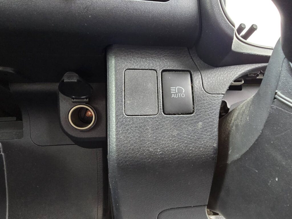 平成28年　トヨタ　プロボックスバン　GL　4WD・小型貨物（4ナンバー）（車検1年付）