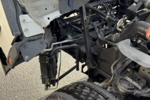 サムネイル: 令和3年　エルフ2トン平ワイドロング　走行1.4万キロ　車検1年付