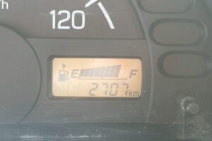 サムネイル: 令和３年　スズキ　キャリイ　軽トラック　４WD　ＫＣスペシャル・オートマ（車検令和９年８月）