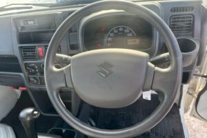 サムネイル: 令和３年　スズキ　キャリイ　軽トラック　４WD　ＫＣスペシャル・オートマ（車検令和９年８月）