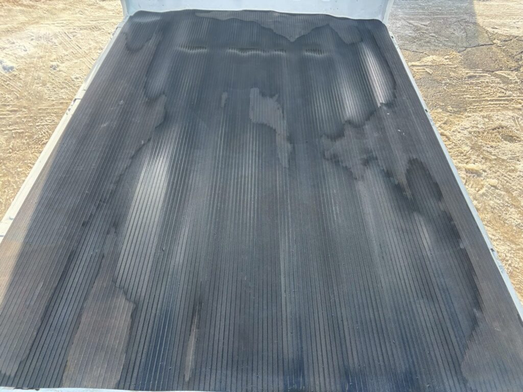 令和３年　スズキ　キャリイ　軽トラック　４WD　ＫＣスペシャル・オートマ（車検令和９年８月）