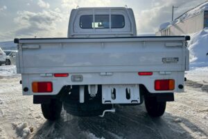 サムネイル: 令和３年　スズキ　キャリイ　軽トラック　４WD　ＫＣスペシャル・オートマ（車検令和９年８月）