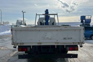 サムネイル: 平成24年　日野　デュトロ　２トン３段クレーンロング　フックイン・ラジコン付（車検1年付）