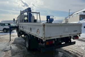 サムネイル: 平成24年　日野　デュトロ　２トン３段クレーンロング　フックイン・ラジコン付（車検1年付）