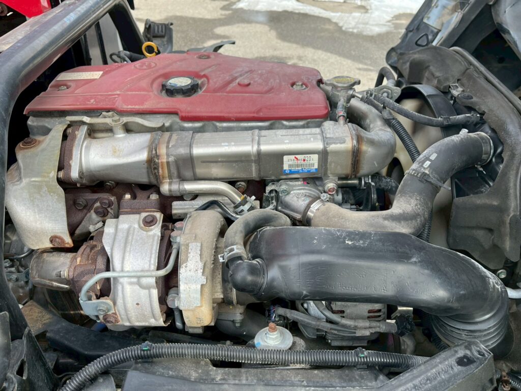 平成25年 　日野　デュトロ11.9m高所作業車スチールバケット (車検1年付）