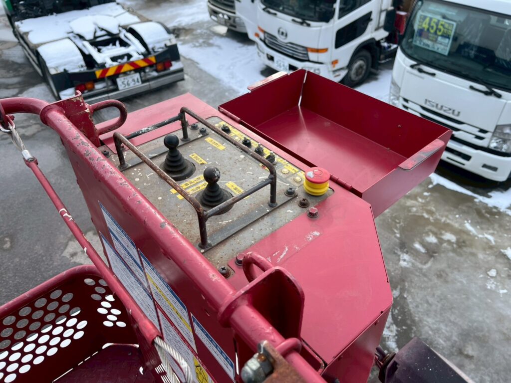 平成25年 　日野　デュトロ11.9m高所作業車スチールバケット (車検1年付）