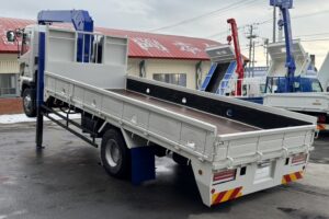 サムネイル: 平成24年　レンジャー4トン4段クレーンロング ロングジャッキ ラジコン 車検令和8年11月