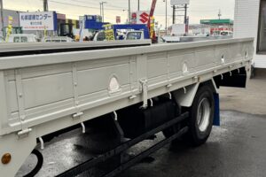 サムネイル: 平成24年　レンジャー4トン4段クレーンロング ロングジャッキ ラジコン 車検令和8年11月