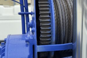 サムネイル: 平成24年　レンジャー4トン4段クレーンロング ロングジャッキ ラジコン 車検令和8年11月