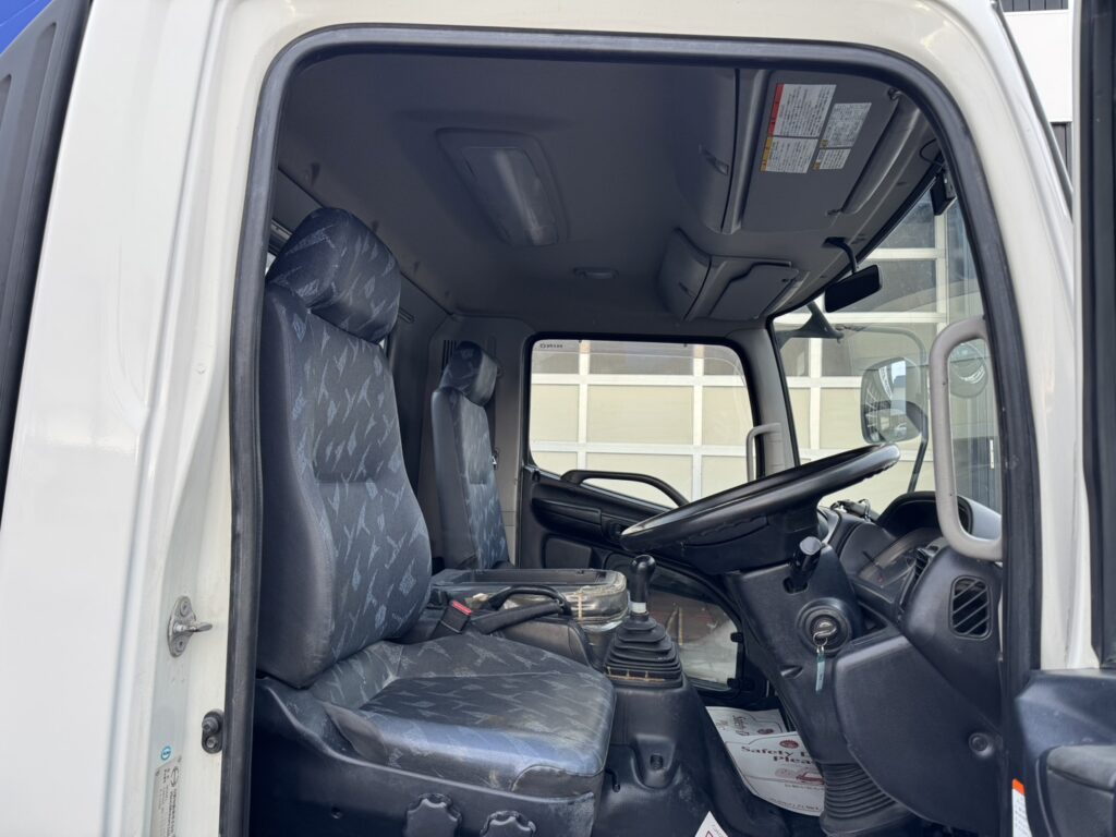 平成24年　レンジャー4トン4段クレーンロング ロングジャッキ ラジコン 車検令和8年11月