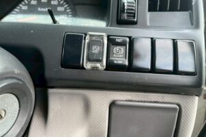 サムネイル: ◆平成25年式　◆いすゞエルフ12m高所作業車　◆スチールバケット