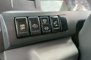 サムネイル: ◆平成25年式　◆いすゞエルフ12m高所作業車　◆スチールバケット