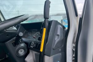 サムネイル: ◆平成25年式　◆いすゞエルフ12m高所作業車　◆スチールバケット