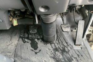 サムネイル: ◆平成25年式　◆いすゞエルフ12m高所作業車　◆スチールバケット