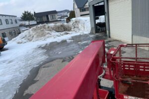 サムネイル: ◆平成25年式　◆いすゞエルフ12m高所作業車　◆スチールバケット