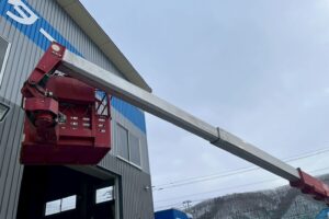 サムネイル: ◆平成25年式　◆いすゞエルフ12m高所作業車　◆スチールバケット