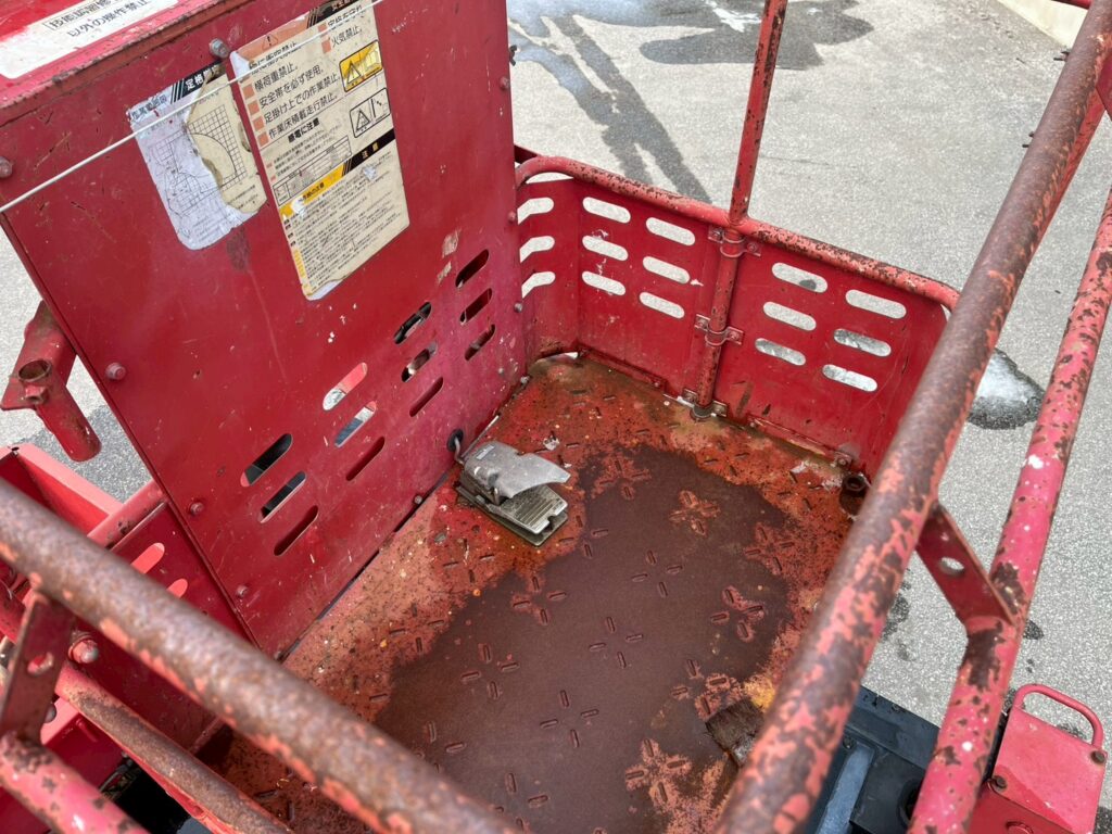 ◆平成25年式　◆いすゞエルフ12m高所作業車　◆スチールバケット