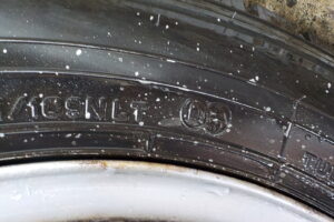 サムネイル: 平成23年　タイタン1.2tWキャブダンプ　★4WD★土砂禁★三方開★予備検付